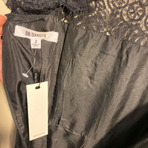 BB Dakota Jayce Lace Sheath Cocktail Dress size 2 - Picture 6 of 8